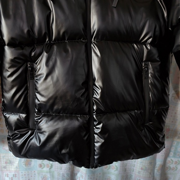 Prada Black Glossy Down Jacket - Picture 4 of 13